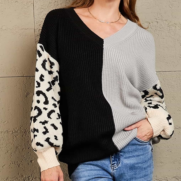 Melody Leopard Colorblock Sweater  - Gray - Picture 7 of 12